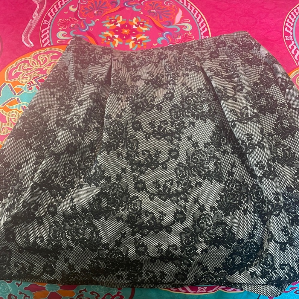 dress barn skirt